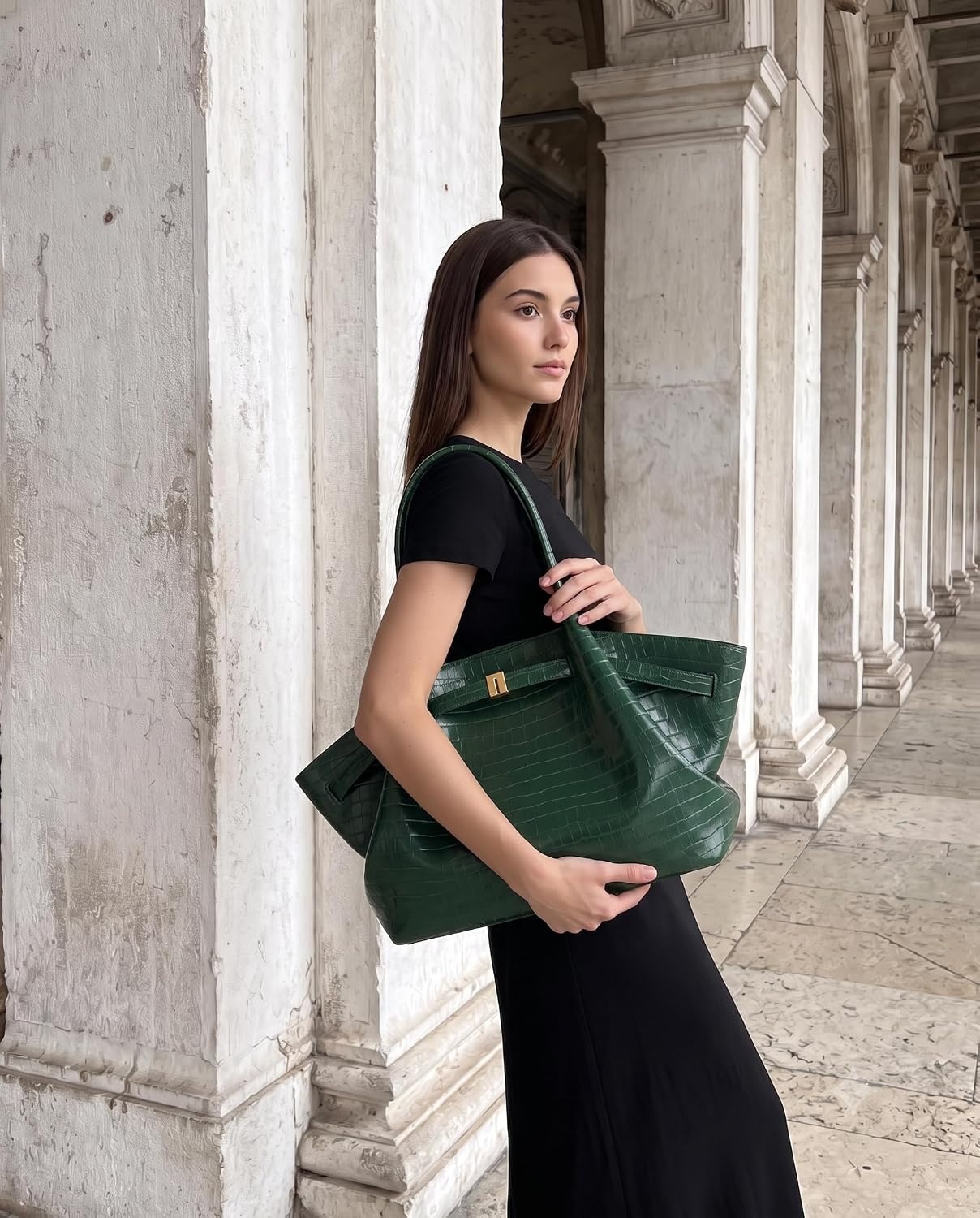image:imageJW PEI Womens Hana Large Tote BagGreen Croc