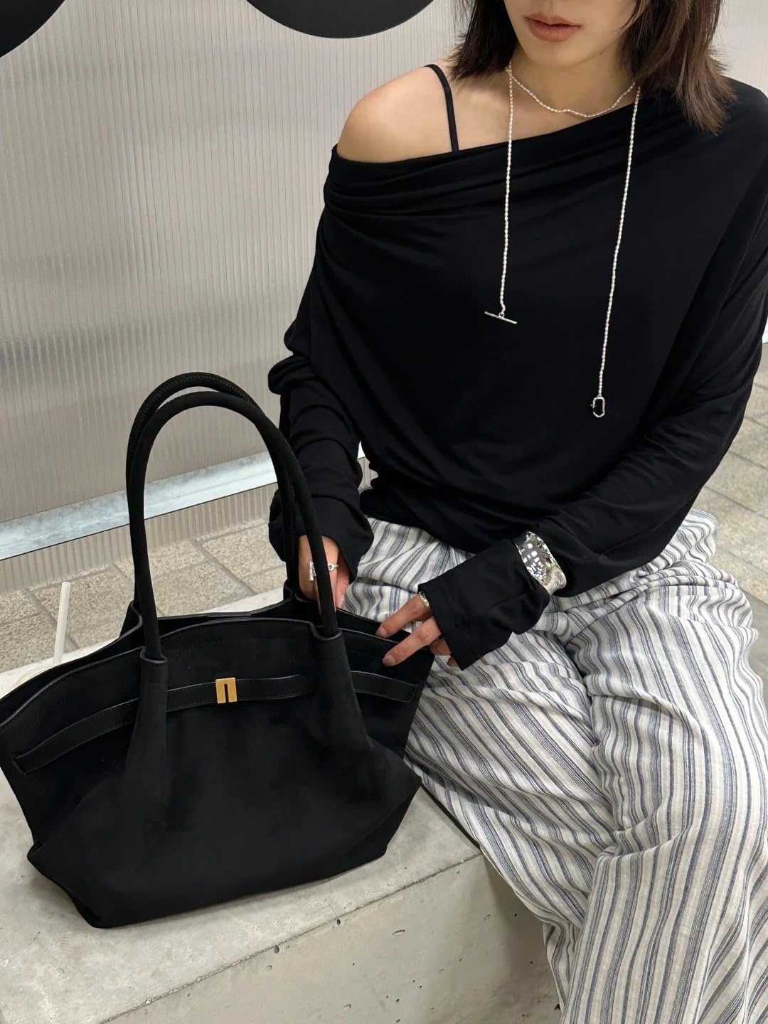 image:imageJW PEI Womens Hana Medium Tote BagBlack